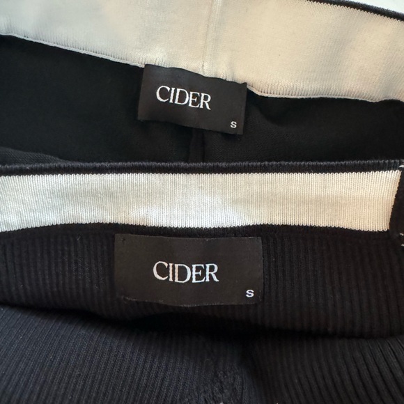 Cider, Black and White Set, Size Small, Crop Top/Wide Leg Pants - Picture 6 of 11